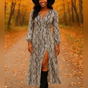 Elegant Black and White Snake Print Maxi Dress